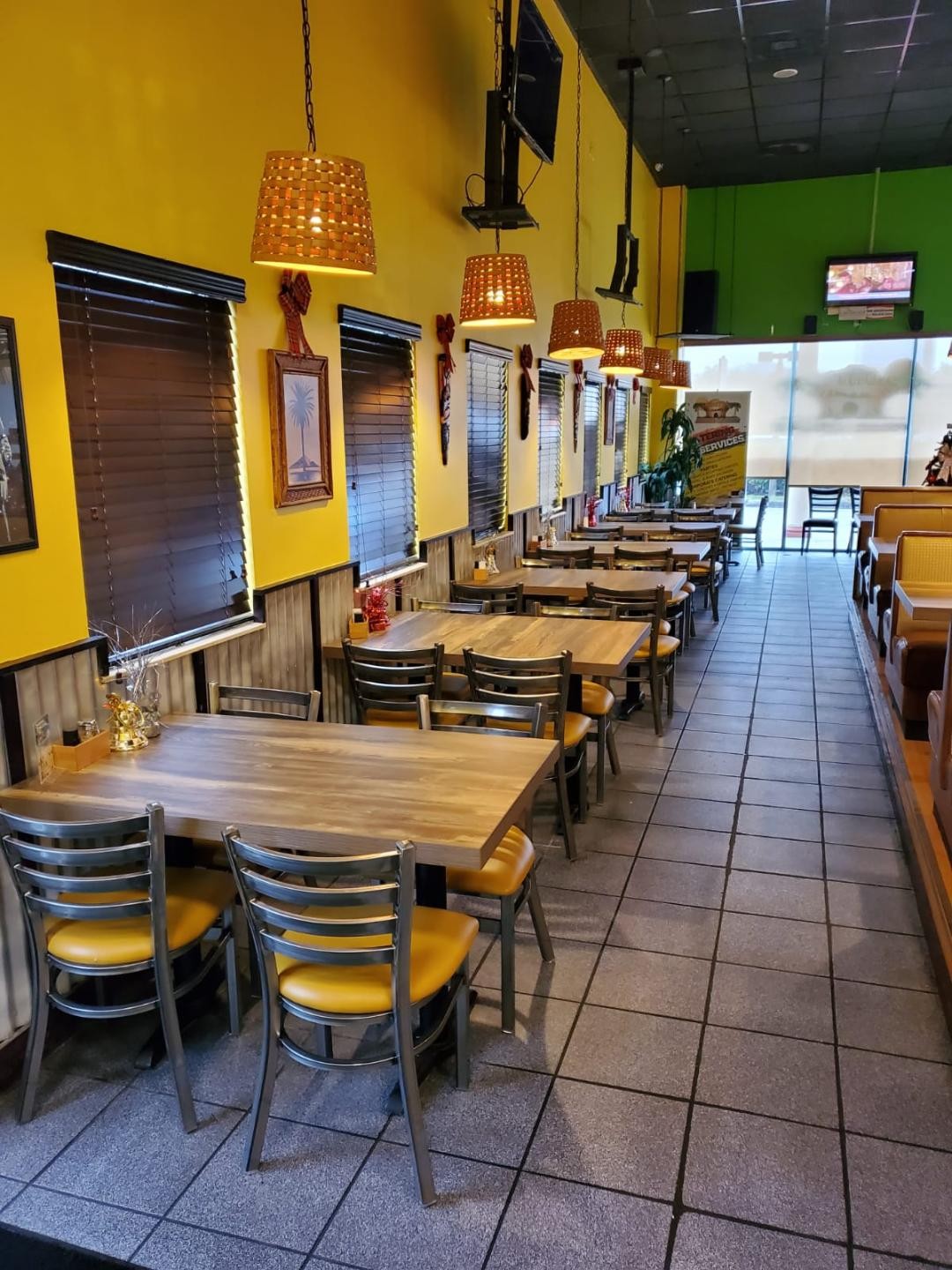 Aunt I's Jamaican Restaurant